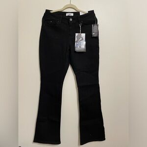 WMI boot cut Wanna Betta Butt  black jeans